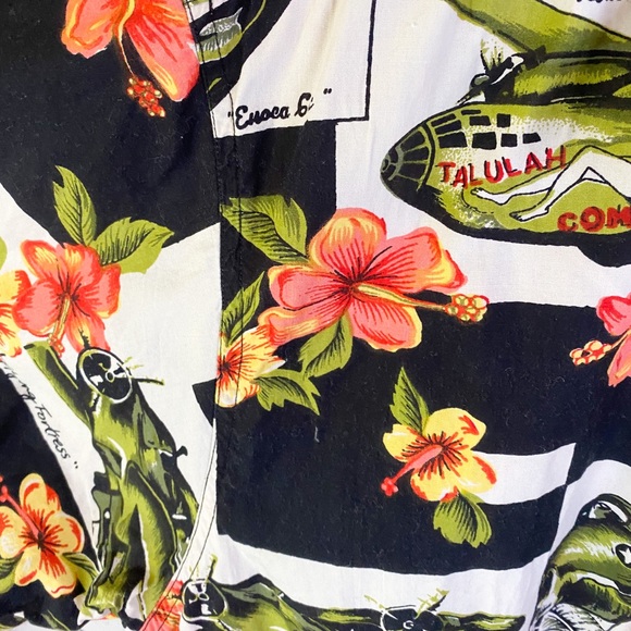 😎SOLD😎Men’s Reservoir Hawaiian Shirt - Picture 4 of 6